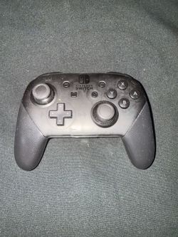 Nintendo Switch Wireless Pro Controller w Original Charging Cable