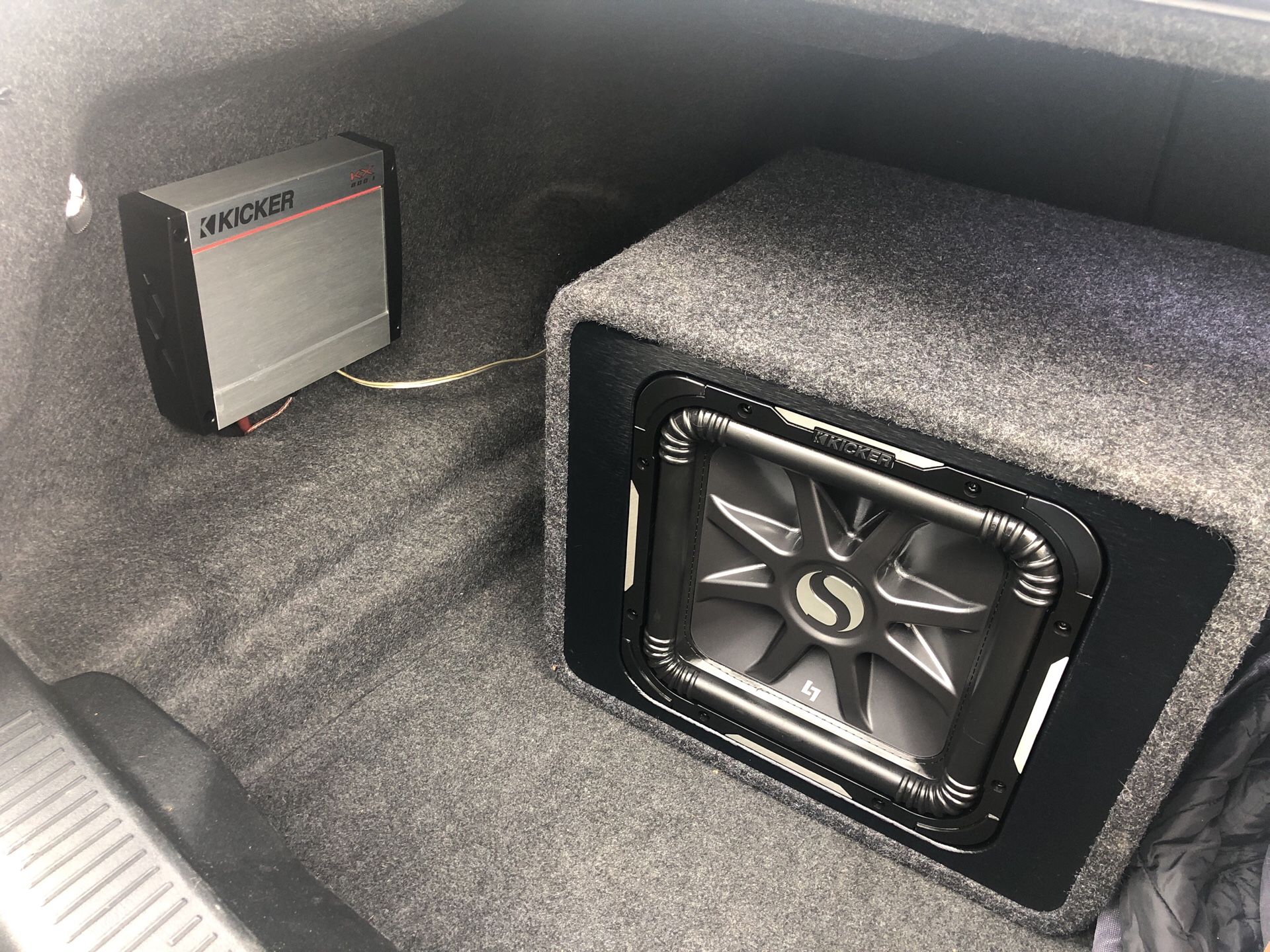 Kicker sub and amp