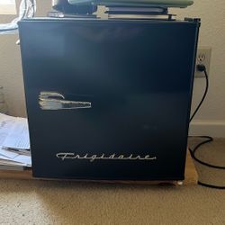 Frigidaire Mini Fridge