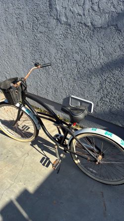 Rusty Used Beach Cruiser