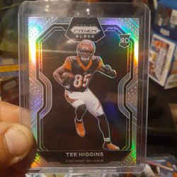 2020 Panini Chronicles Prizm Black Jalen Hurts, Tee Higgins Black Halo