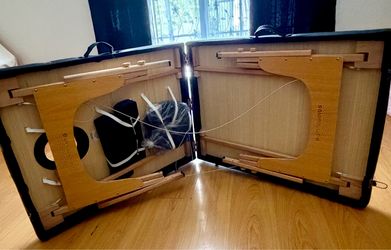 Massage Table Saloniture
