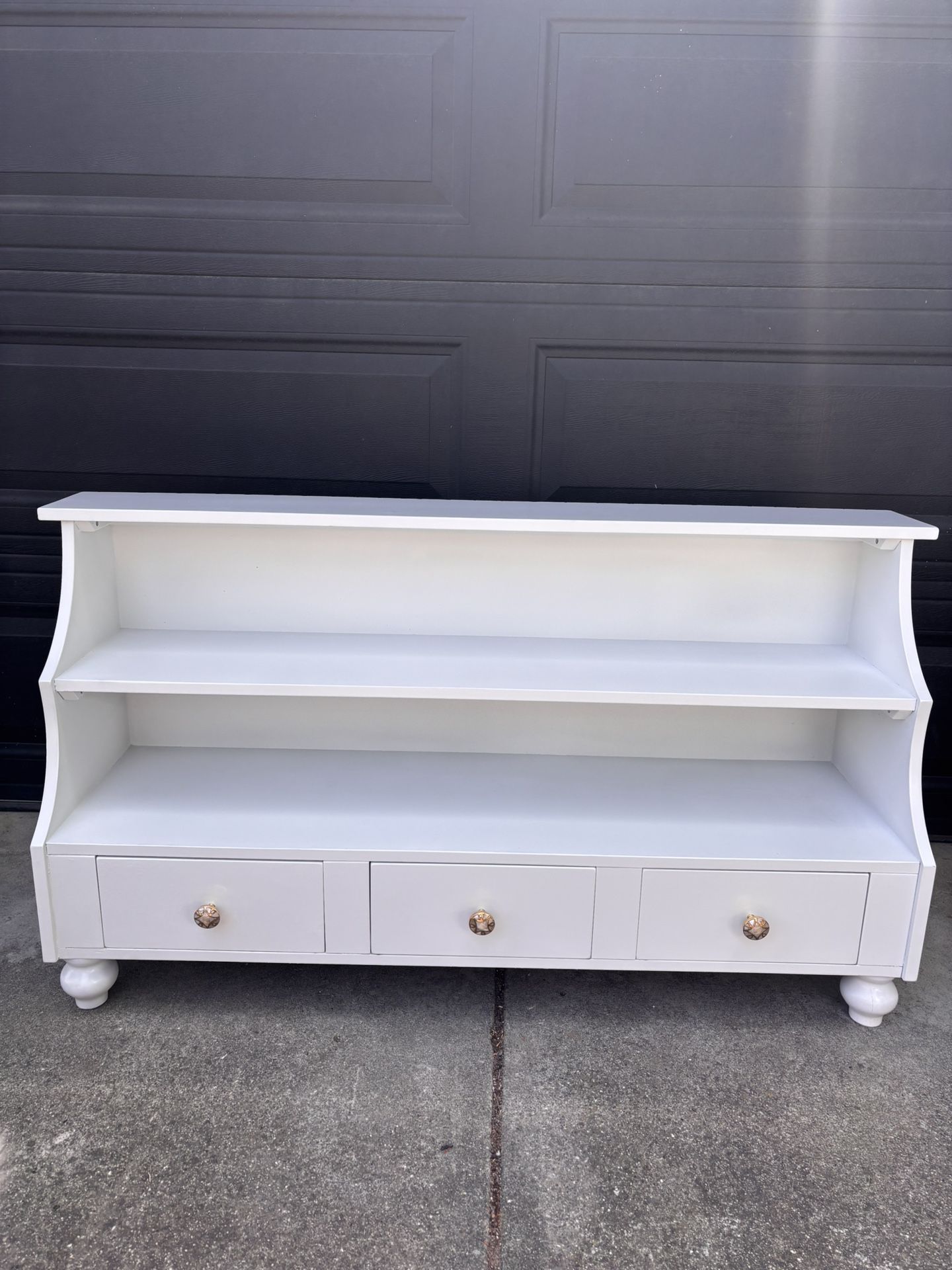 Refurbished White Shelf Case With Drawers