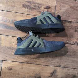 Adidas Kids Shoes. Size 2