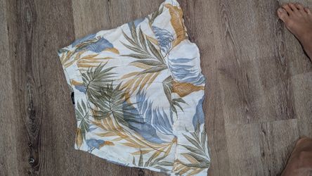 Tahari Leaf Print Skirt in Green and Blue Tahari 100% lines sz M