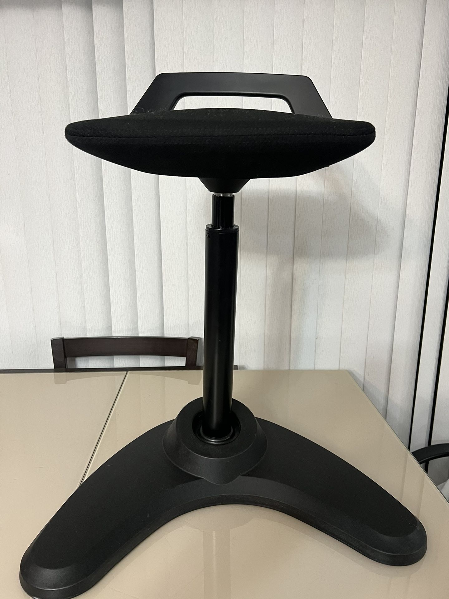 Uplift Desk E7 Stool adjustable Office Chair Sit to Stand Perch Ergonomics Stool. Firm