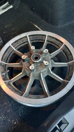 Harley Rear Rim With Pulley 