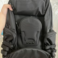 Oakley Icon Backpack 2.0