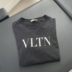 Valentino Logo T Shirt Black