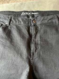 New Woman’s Black Jeans