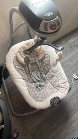 Graco Baby Swing with Vibration