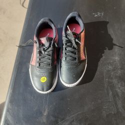 Puma SoftFoam - Girls Size 4.5