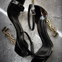 YSL Saint Laurent Opyum 110 Black  Patent Leather Pumps Heels