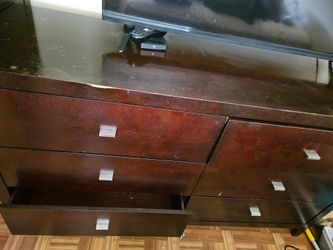 Mahogany dresser
