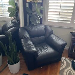 Leather Chair/sofa