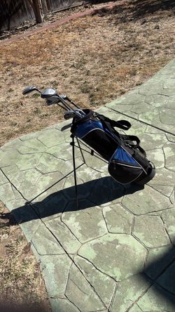 Children golf club very good condition age 7, 212