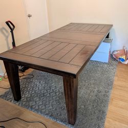 Dinning Table 