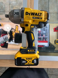 1-2 DeWalt Drill