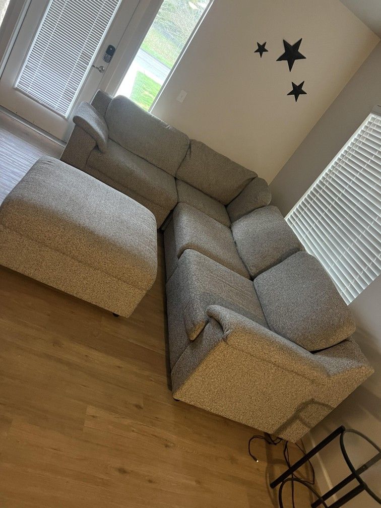 5 Piece Sectional / Couch / Sofa