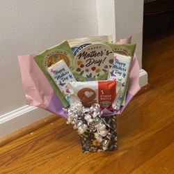 Mother’s Day Box With A Treat And Pick