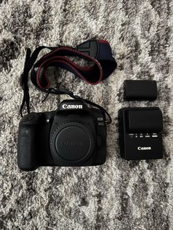 Canon EOS 80D