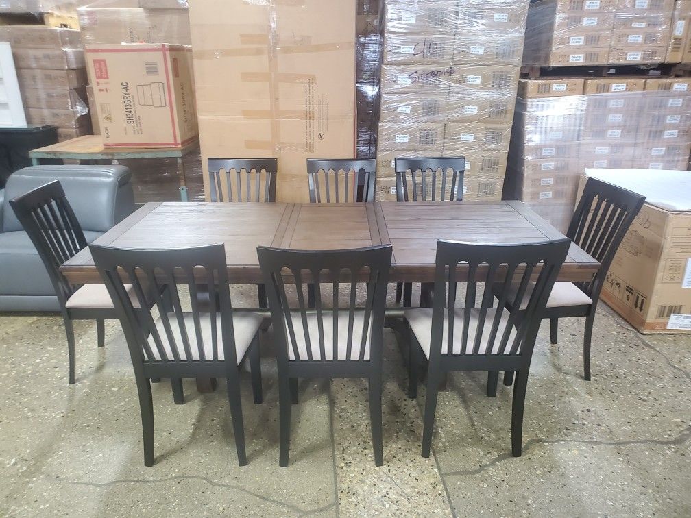 Beautiful9 Pc Brown Dining Table With Leaf And 8 Chairs