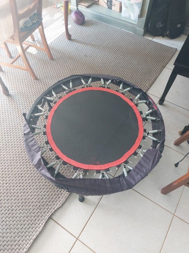 Trampoline