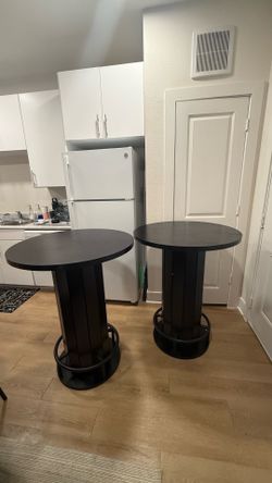 Hightop Table