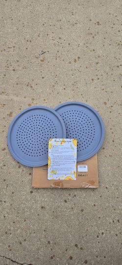Unused Silicone Pizza Pan - 13"