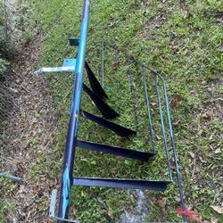 Metal Spiral Staircase 9’ Tall