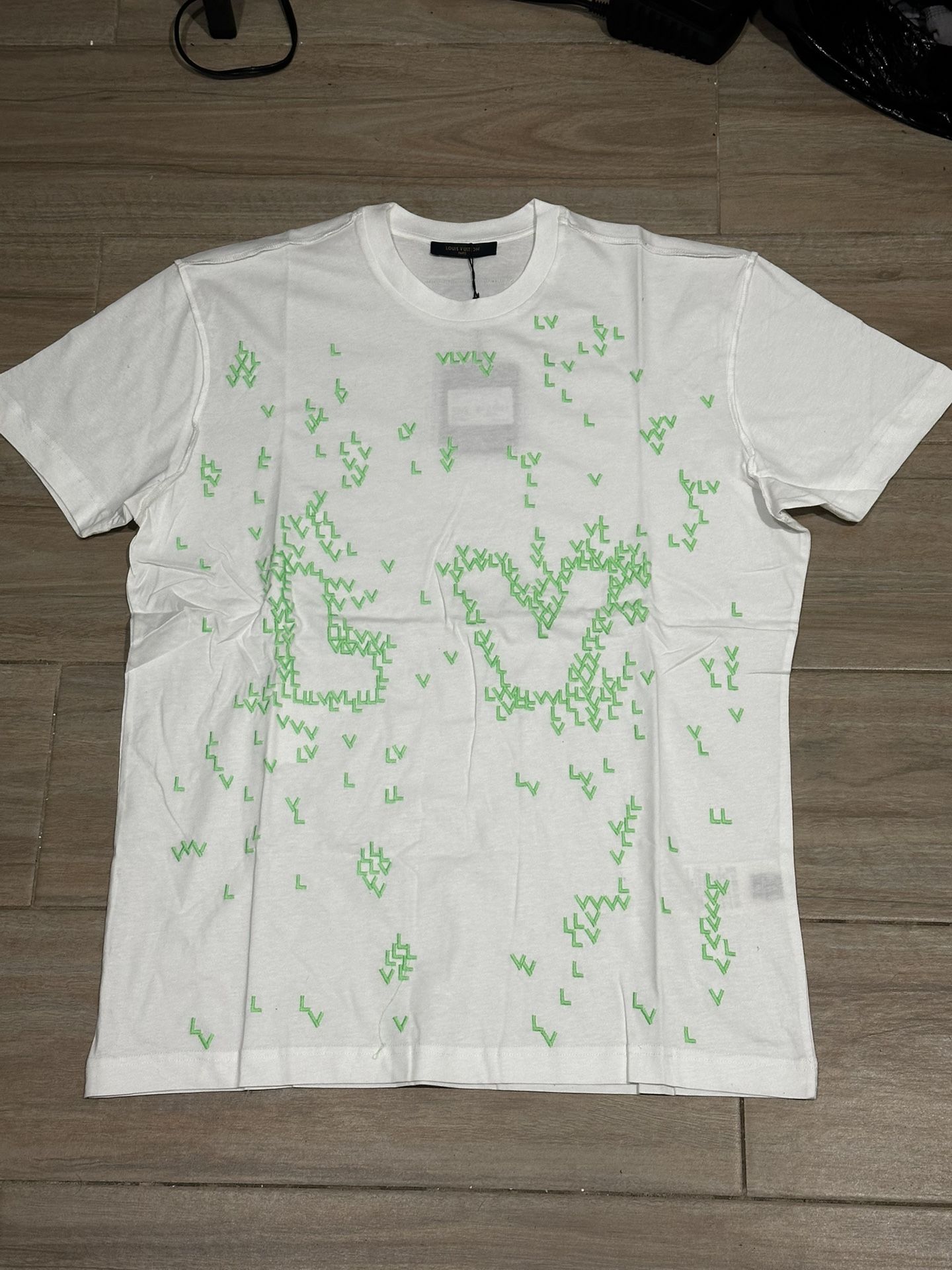 Lv Green Shirt