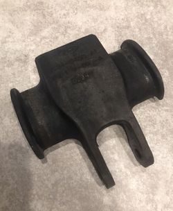 99-04 F250 F350 Excursion Lower Shock Mount U Bolt Plate