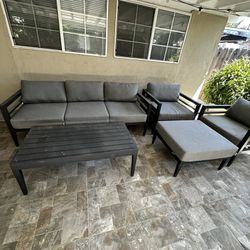 Barely Used Patio Furniture 
