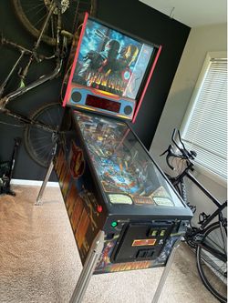 Iron Man Pinball Machine
