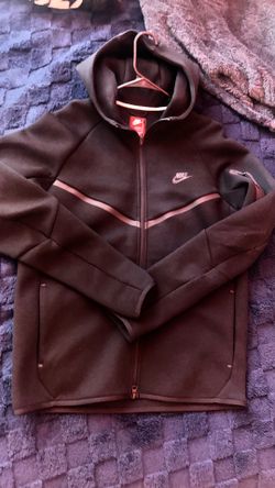 Nike tech