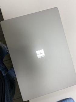 Microsoft surface laptop