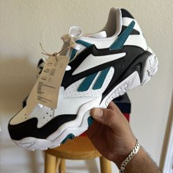 Reebok Preseason 94 Size 8.5 Mens (Brand New) -$120