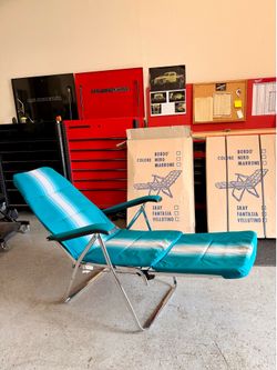 Rare New Old Stock: Vintage 1970s/80s Marga Italian Airstream Lounge Chairs (Pair)
