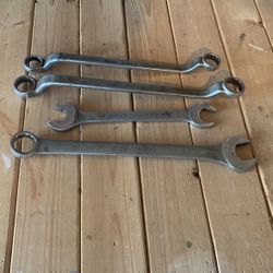 Husky Wrench Lot