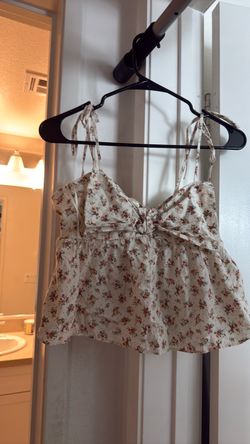 Floral Tie-Strap Crop Top
