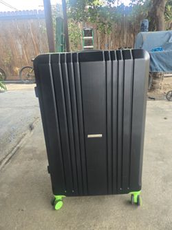 VAN HEUSEN LUGGAGE