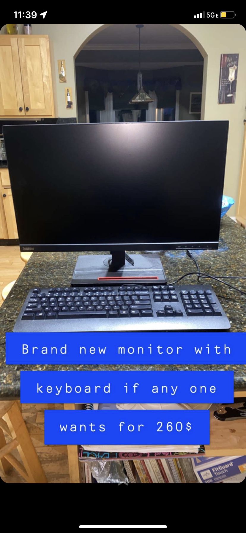 Monitor With Keyboard 