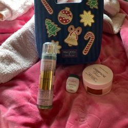 Champagne toast Bath And Body Works Gift Set
