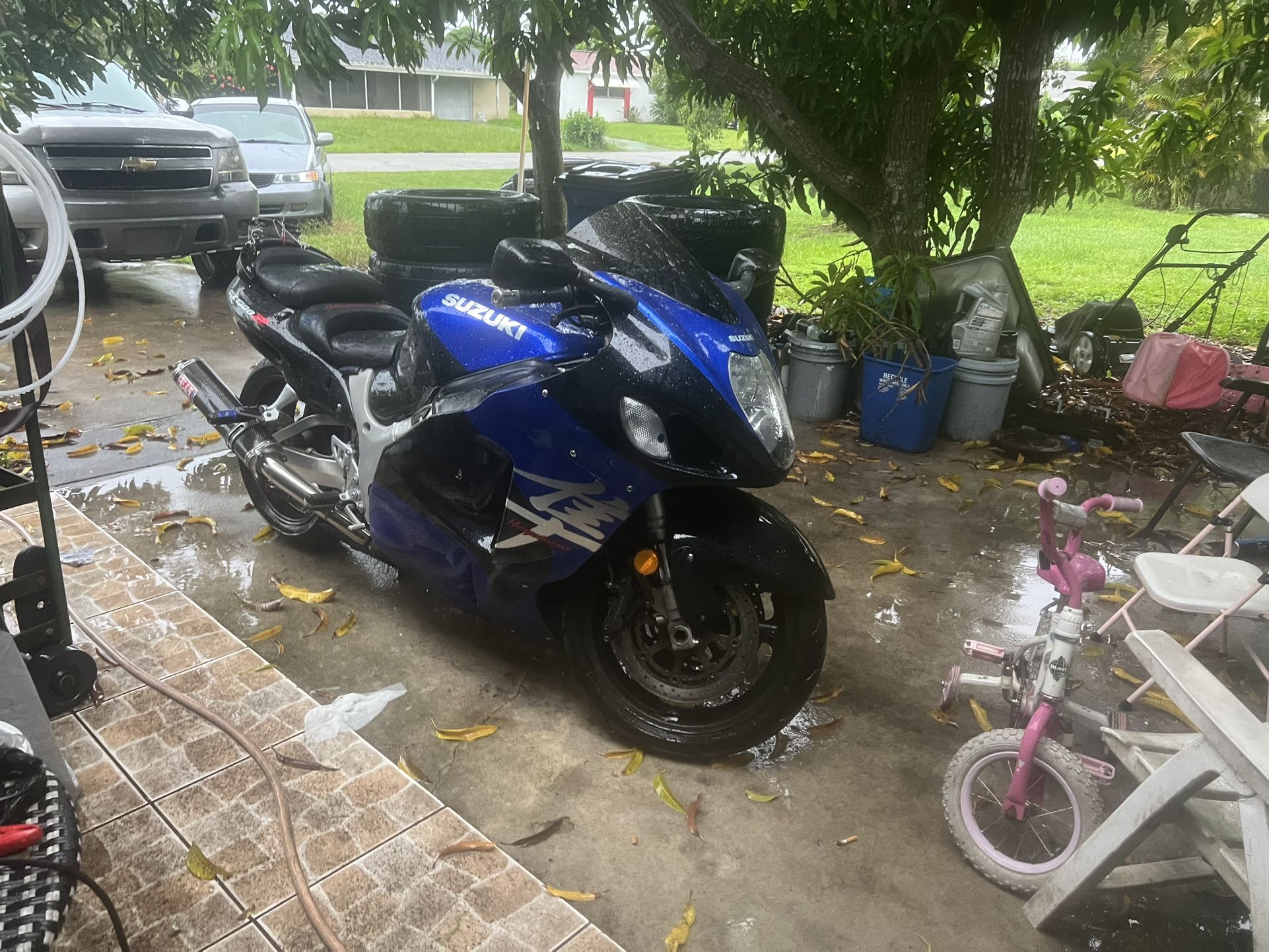 2002 Suzuki GSXR1300