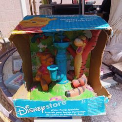 Winnie The Pooh Set With Tiger And Pigg
