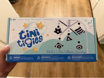Crib mobile