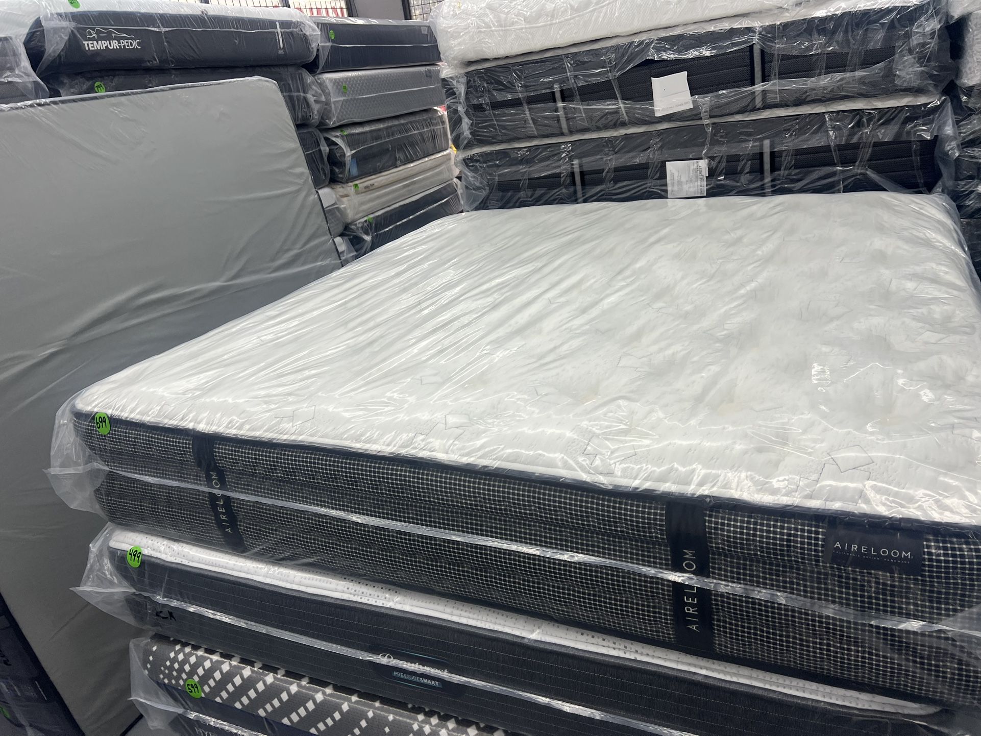 KING SIZE KLUFT AIRELOOM MATTRESS & BOX SPRINGS BED SET