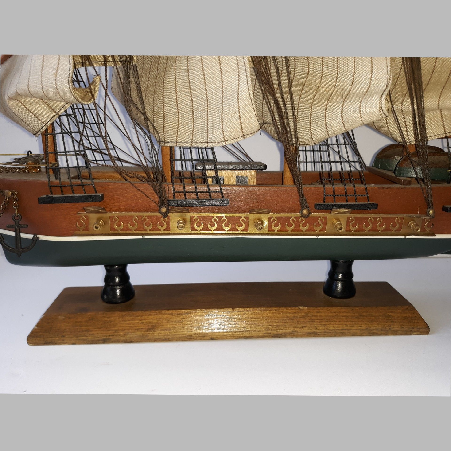 Tall Ship Model USS Valiant Wood Canvas Sails