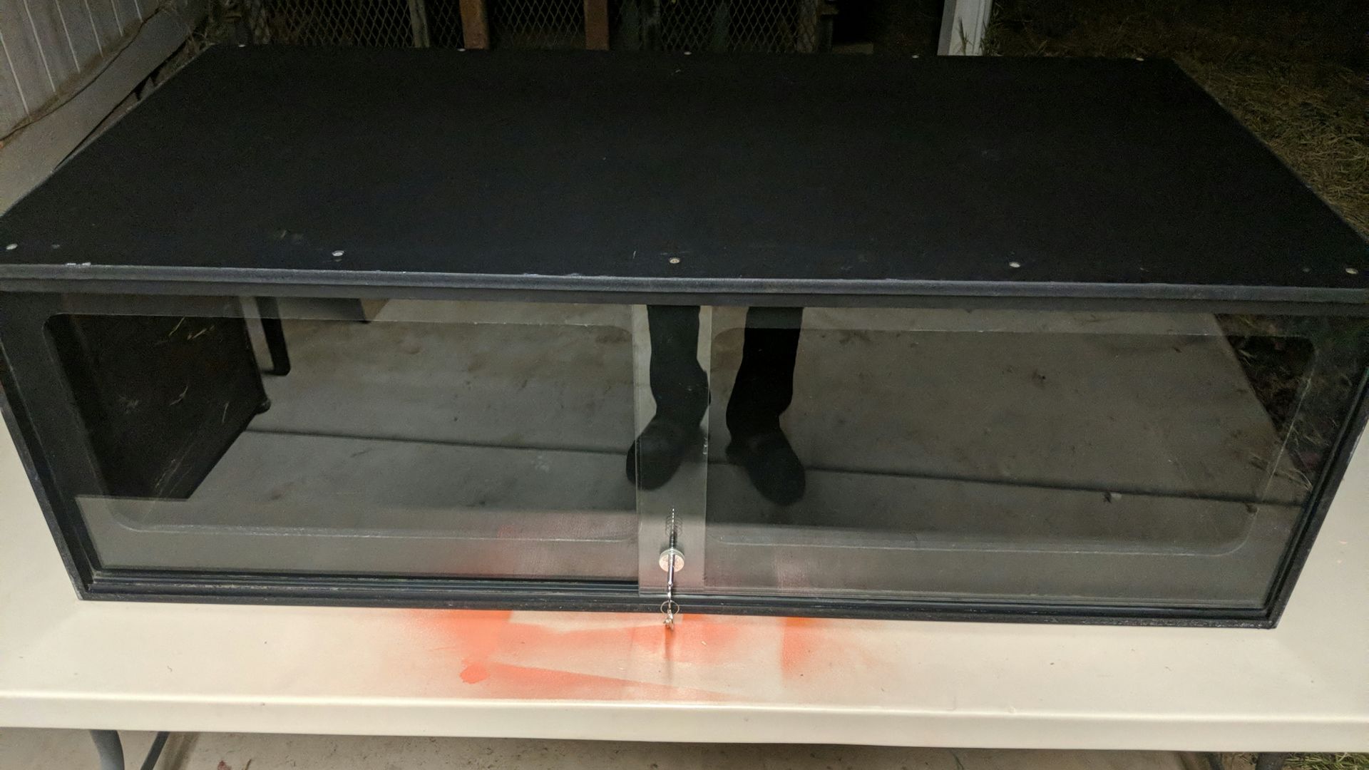 Animal Plastics T10 Reptile Cage