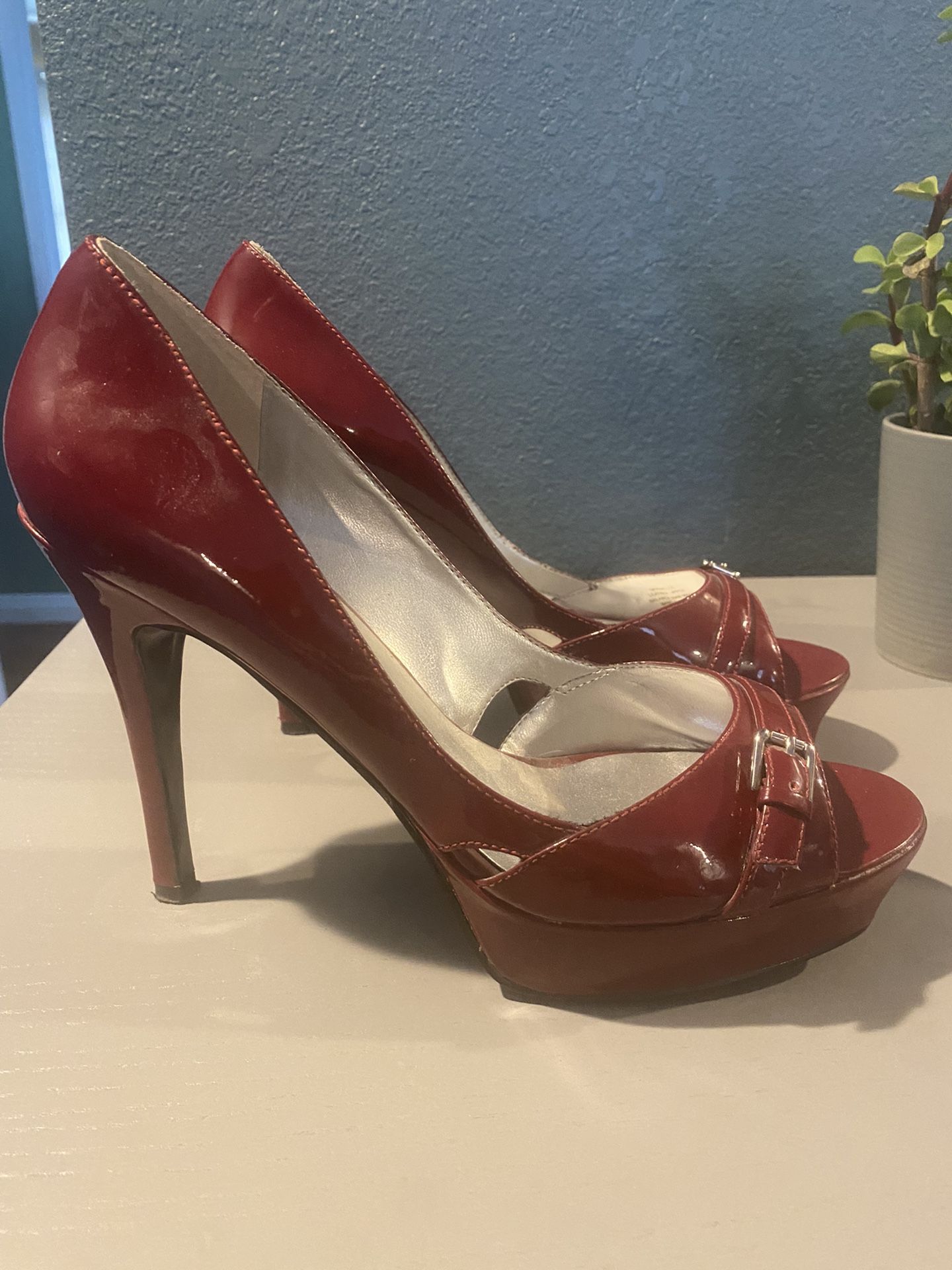 Red Guess Platform Stiletto Heels- Size 8 1/2